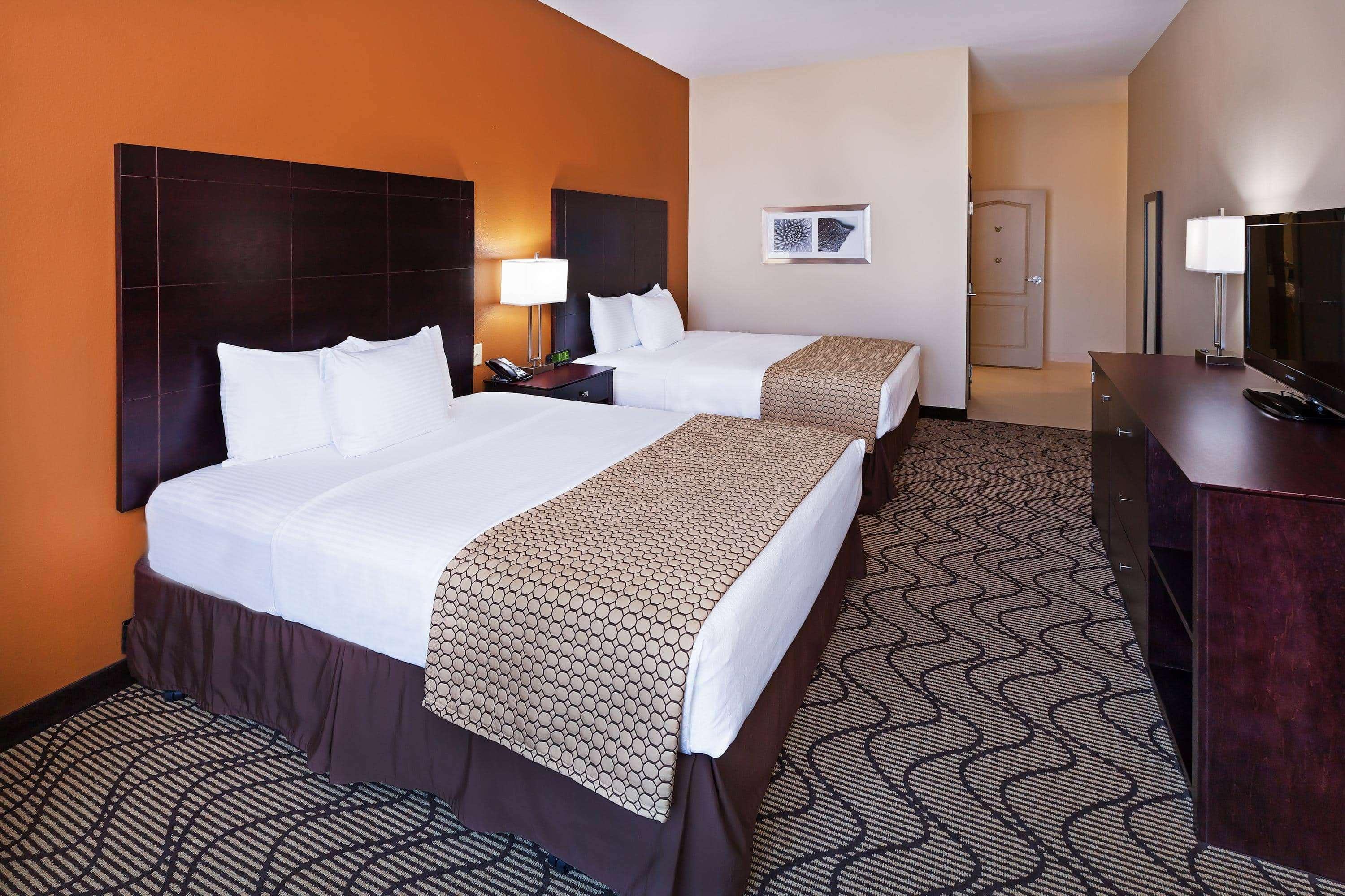 La Quinta By Wyndham Marshall Esterno foto