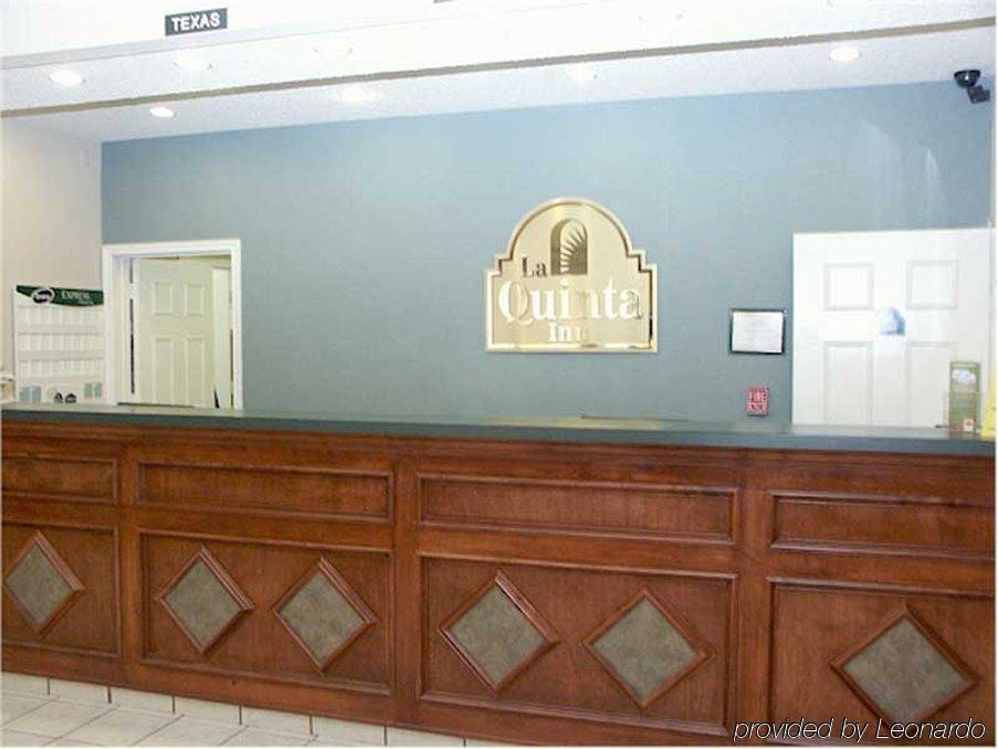 La Quinta By Wyndham Marshall Esterno foto